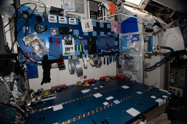 NASA image: iss063e004863