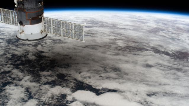 NASA image: iss063e031864