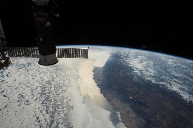 NASA image: iss063e033229
