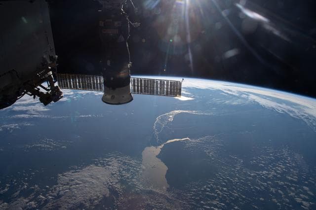 NASA image: iss063e033273