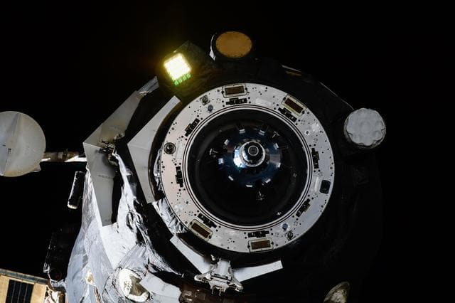 NASA image: iss063e041198