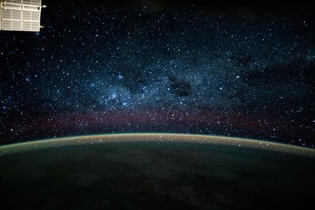 NASA image: iss063e054340