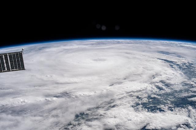 NASA image: iss063e057876