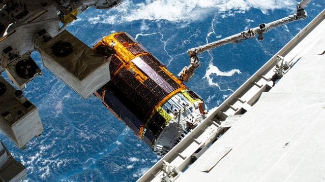 NASA image: iss063e074180