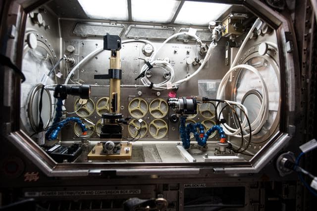 NASA image: Drop Vibration Experiment setup in MSG