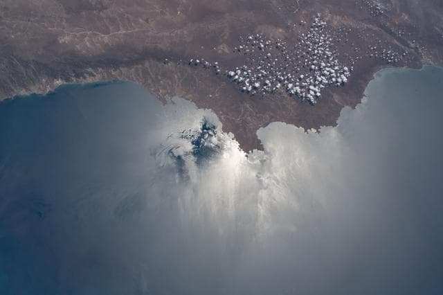 NASA image: iss064e003749