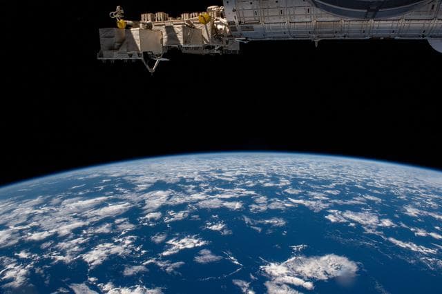 NASA image: iss064e006316
