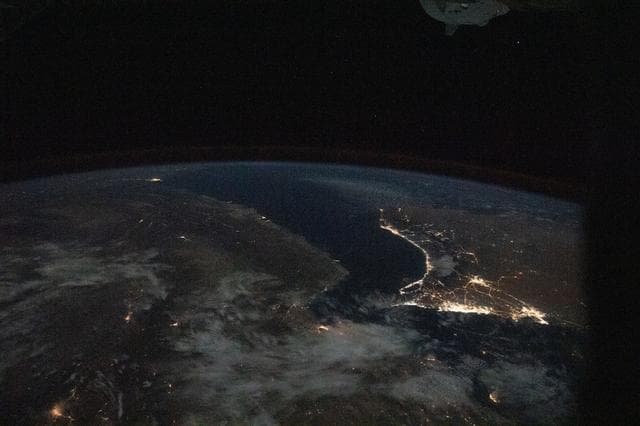 NASA image: iss064e007913