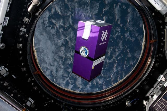 NASA image: iss064e010949