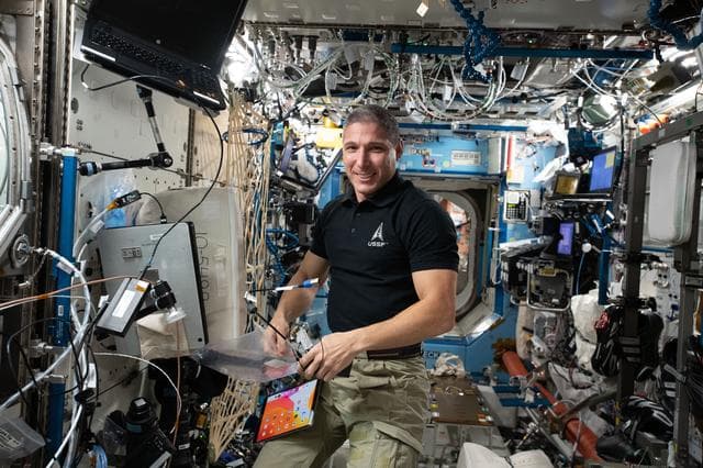 NASA image: iss064e013883