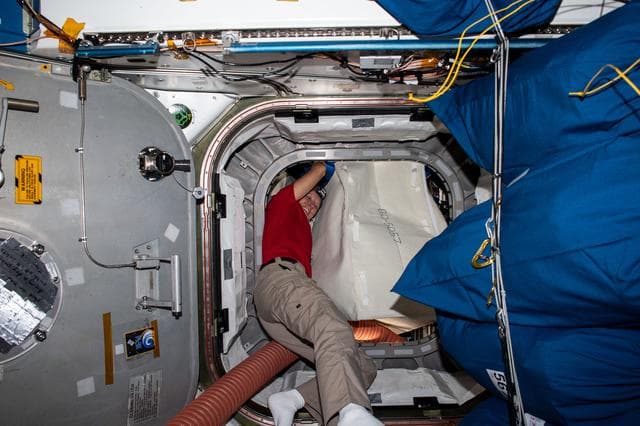 NASA image: iss064e016831