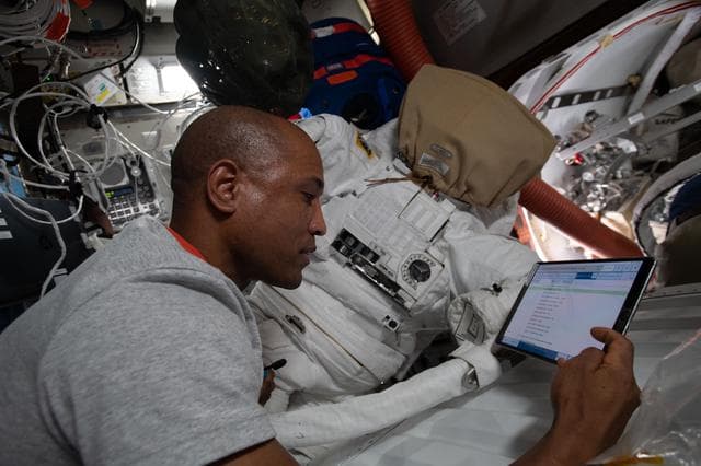 NASA image: iss064e023954