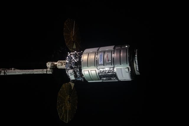 NASA image: iss064e036971