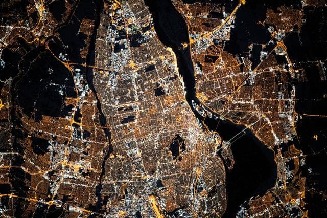NASA image: iss064e038000