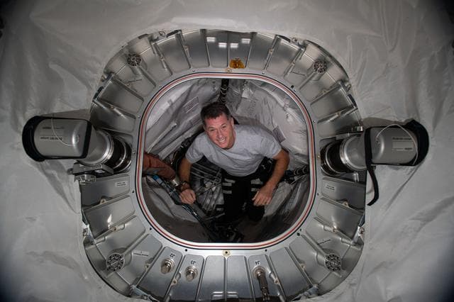 NASA image: iss065e045899