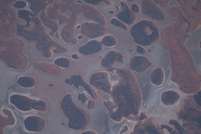 NASA image: iss065e046554