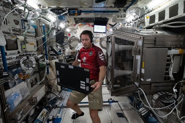 iss065e059603