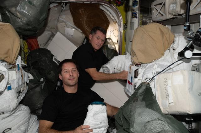 NASA image: iss065e081422