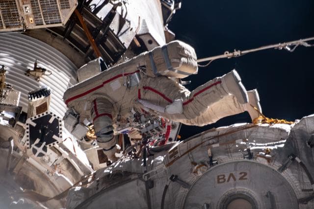 NASA image: iss065e085340