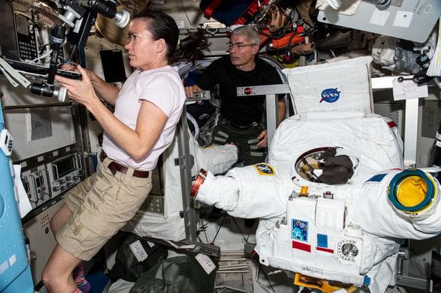 NASA image: iss065e092799