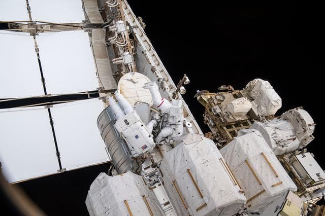 NASA image: iss065e136980