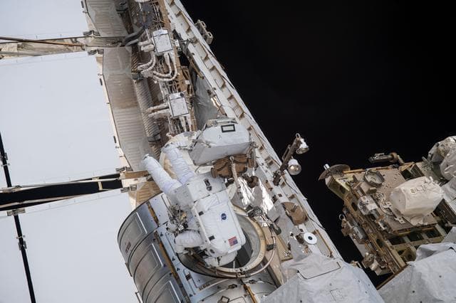 NASA image: iss065e136998
