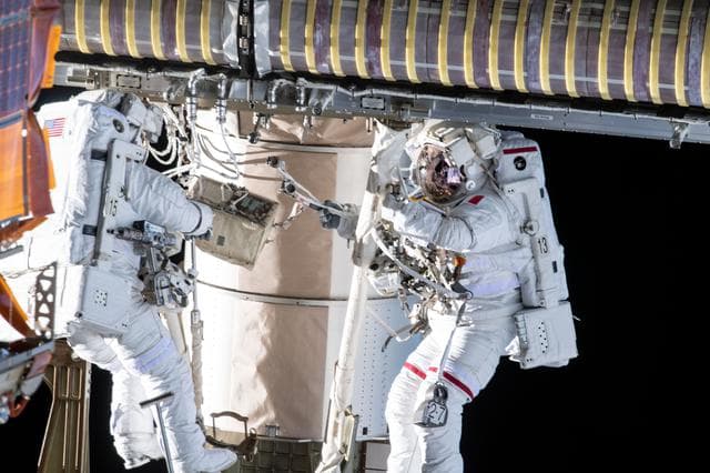 NASA image: iss065e144867