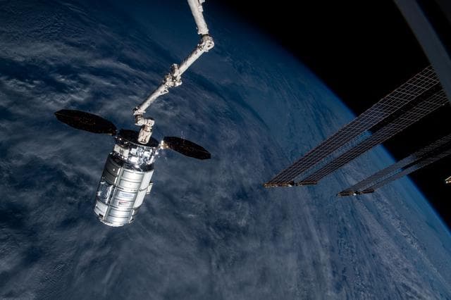 NASA image: iss065e154183
