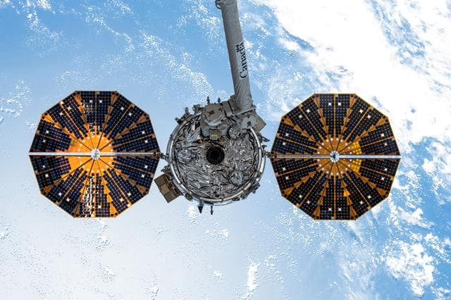 NASA image: iss065e154219