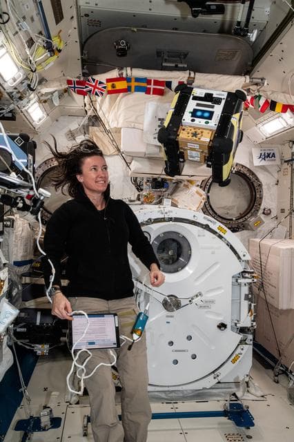 NASA image: iss065e162209