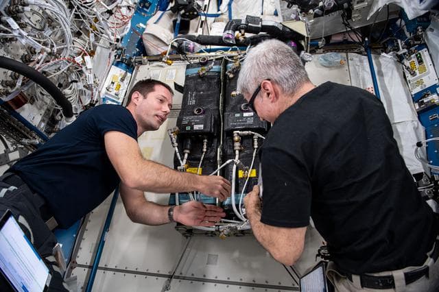 NASA image: iss065e165871