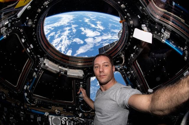 NASA image: iss065e212106