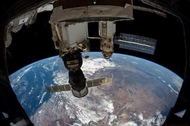 NASA image: iss065e214029