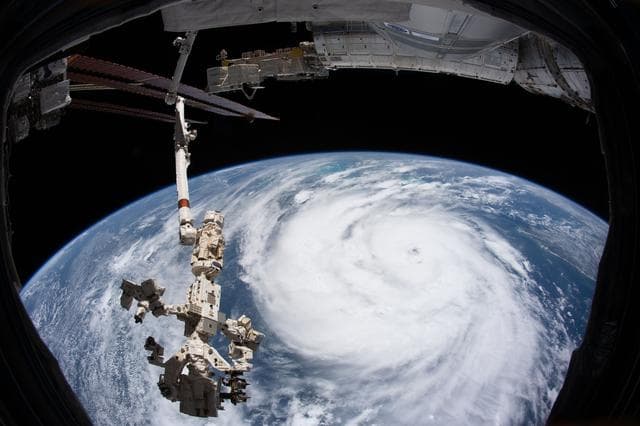 NASA image: iss065e319494