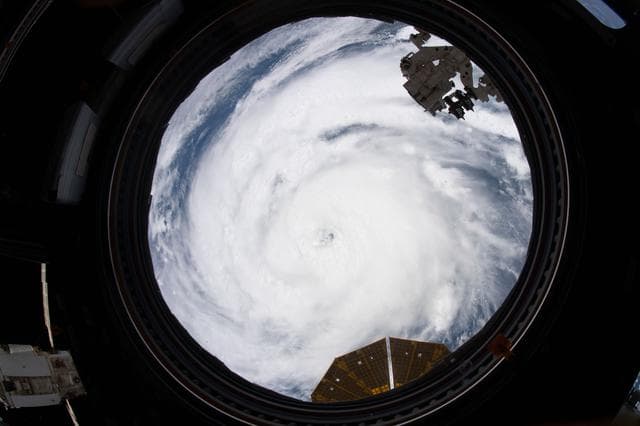 NASA image: iss065e319500