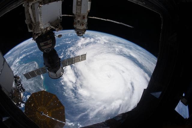 NASA image: iss065e319503