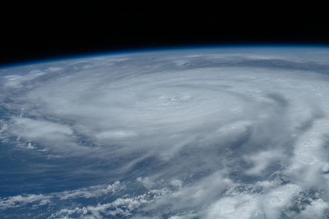 NASA image: iss065e319865