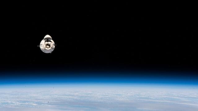 NASA image: iss065e333865