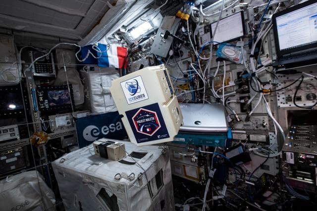 NASA image: iss065e343722