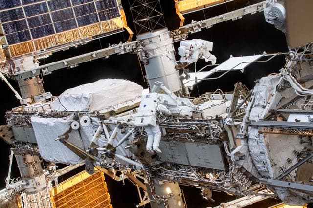 NASA image: iss065e373746