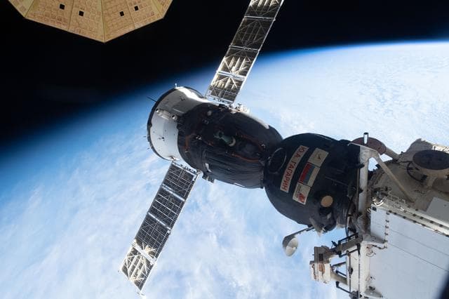 NASA image: iss065e431289