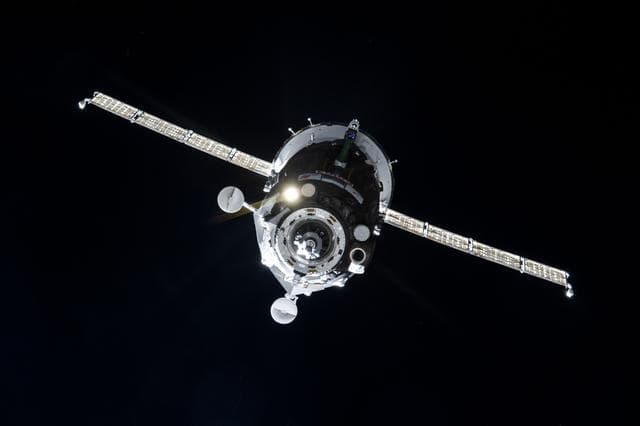 NASA image: iss065e441975