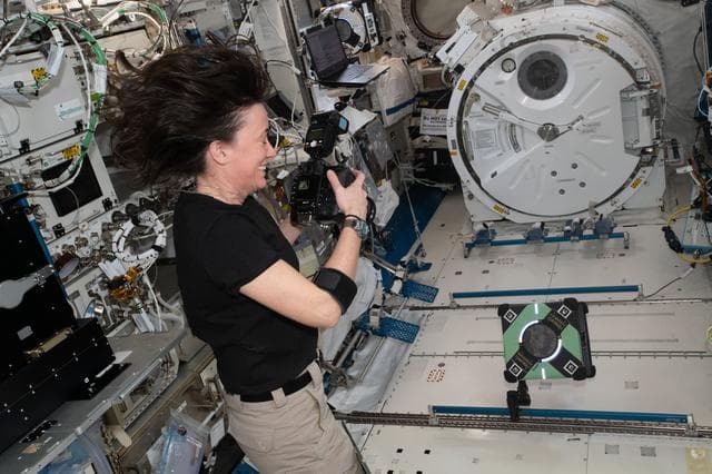 NASA image: iss065e454762