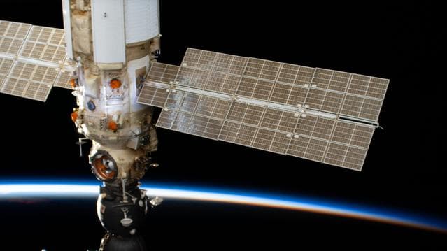 NASA image: iss065e469179