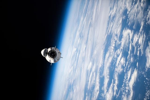 NASA image: iss066e067298