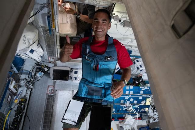 NASA image: iss066e077636