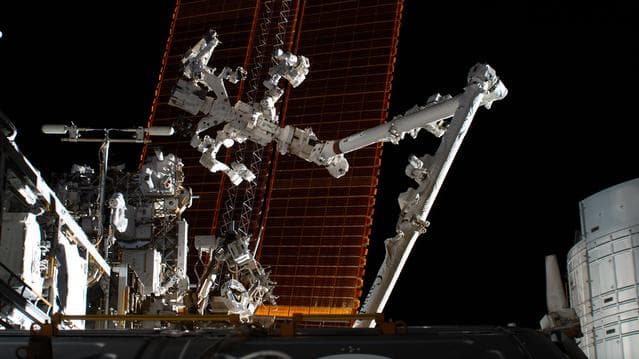 NASA image: iss066e078371