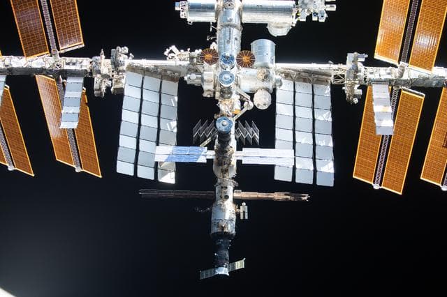 NASA image: iss066e080300