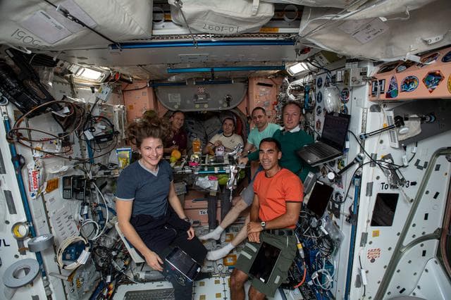 NASA image: iss066e083000