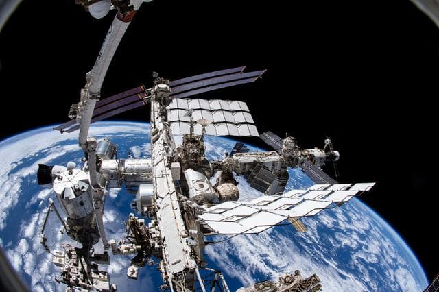 NASA image: iss066e085461